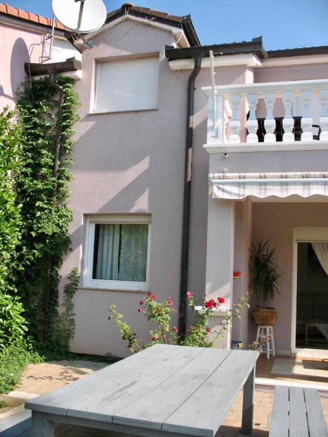 סרימה Zsa Zsa Holiday Home מראה חיצוני תמונה