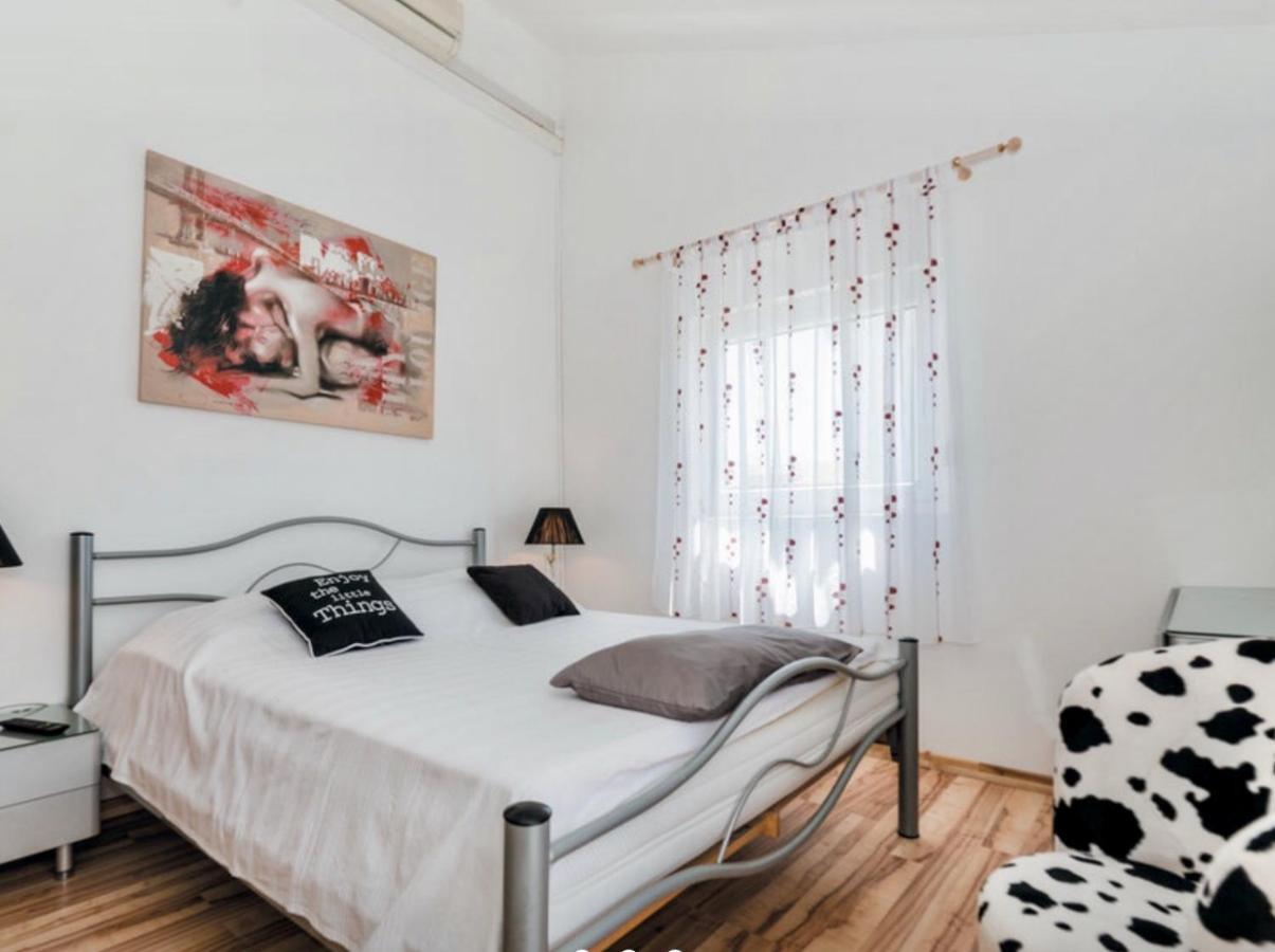 סרימה Zsa Zsa Holiday Home מראה חיצוני תמונה