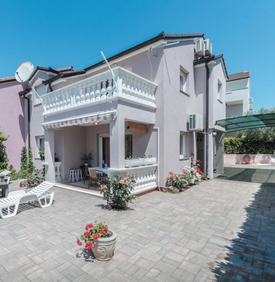 סרימה Zsa Zsa Holiday Home מראה חיצוני תמונה